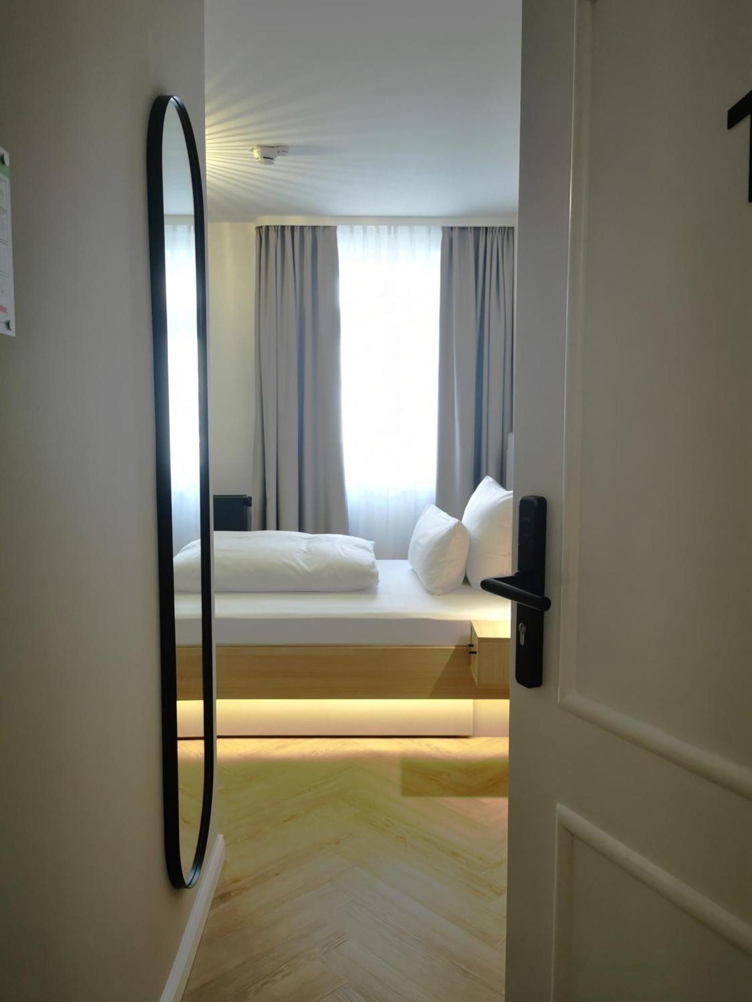 Hotel Wuerttemberger Hof Öhringen Εξωτερικό φωτογραφία