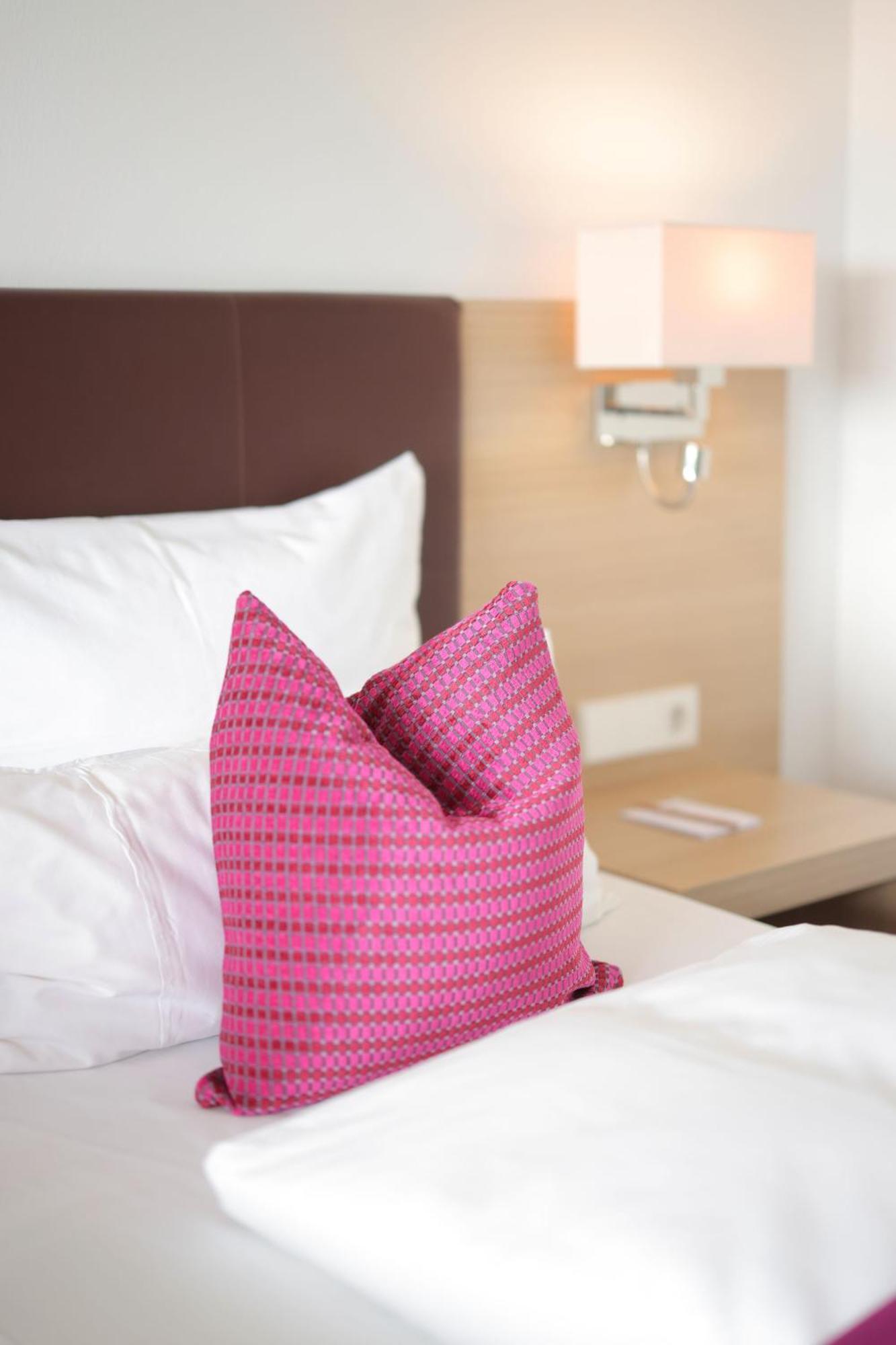 Hotel Wuerttemberger Hof Öhringen Εξωτερικό φωτογραφία