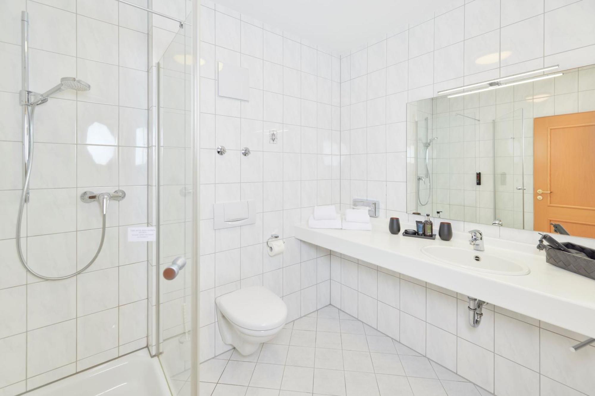 Hotel Wuerttemberger Hof Öhringen Εξωτερικό φωτογραφία