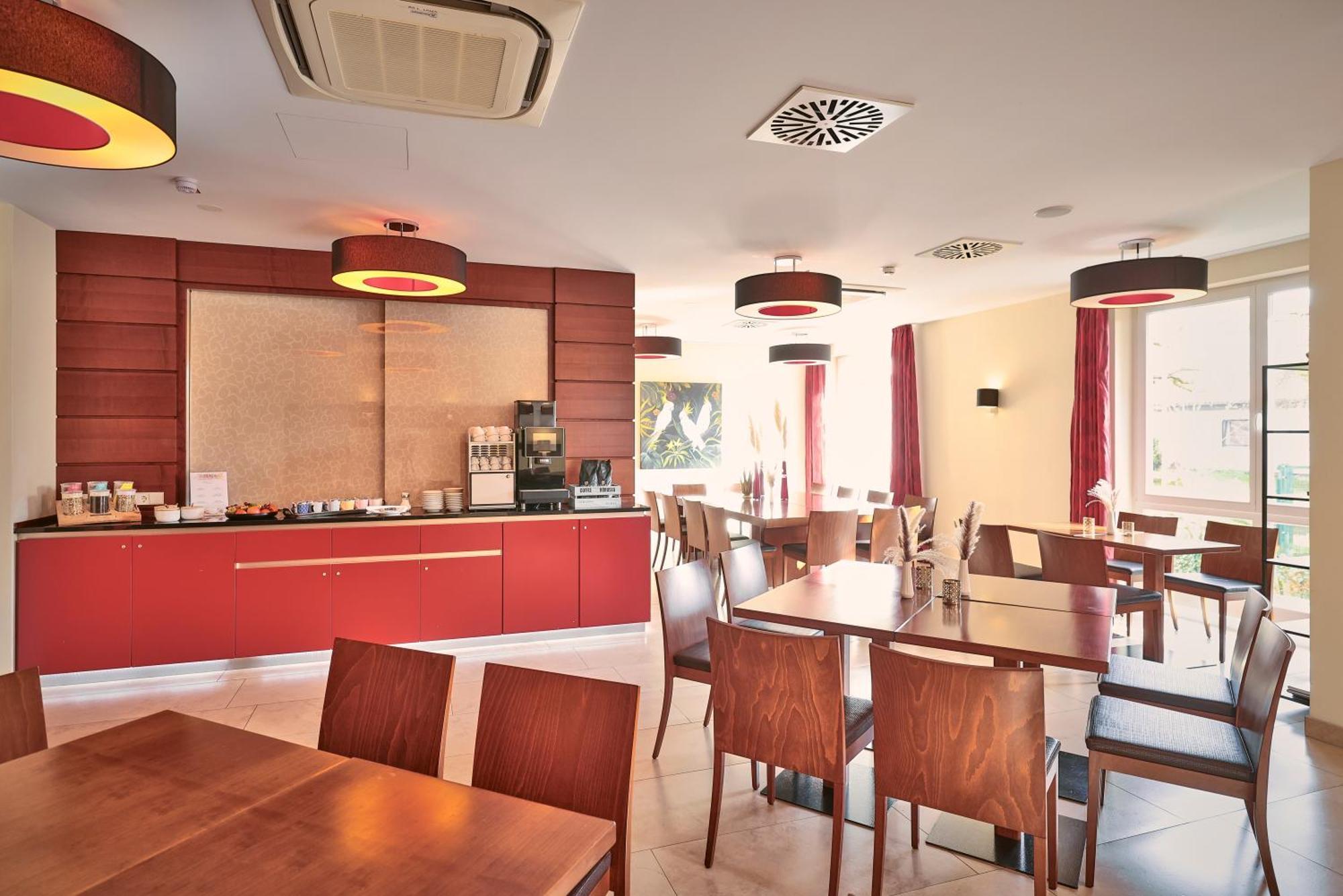 Hotel Wuerttemberger Hof Öhringen Εξωτερικό φωτογραφία