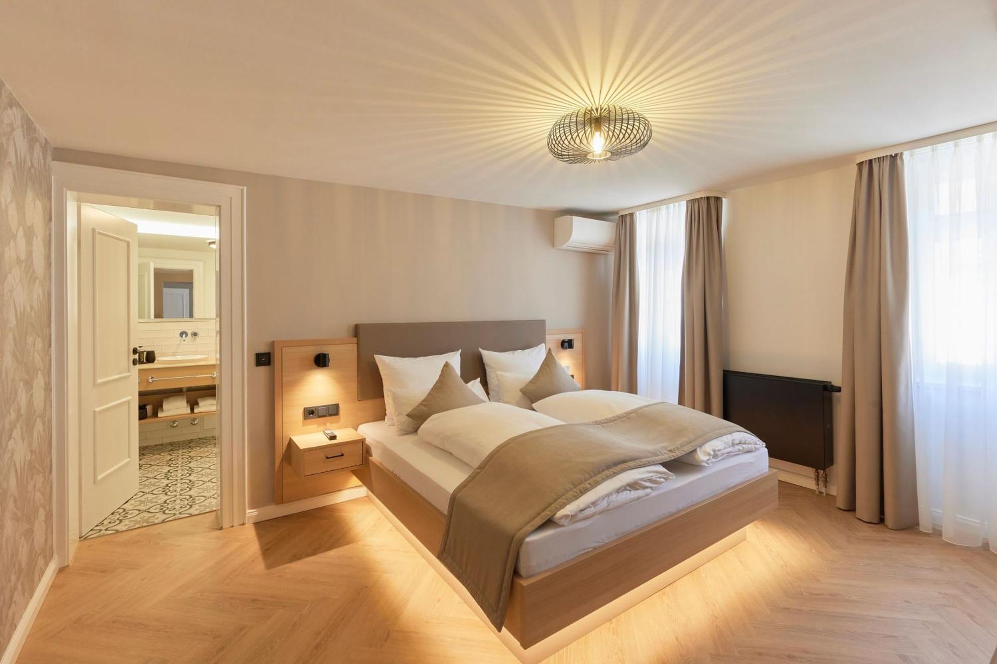 Hotel Wuerttemberger Hof Öhringen Εξωτερικό φωτογραφία